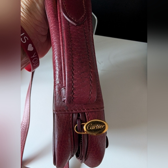 Authentic Cartier Le Must Burgundy Leather Zip-Around Crossbody w/Dustbag